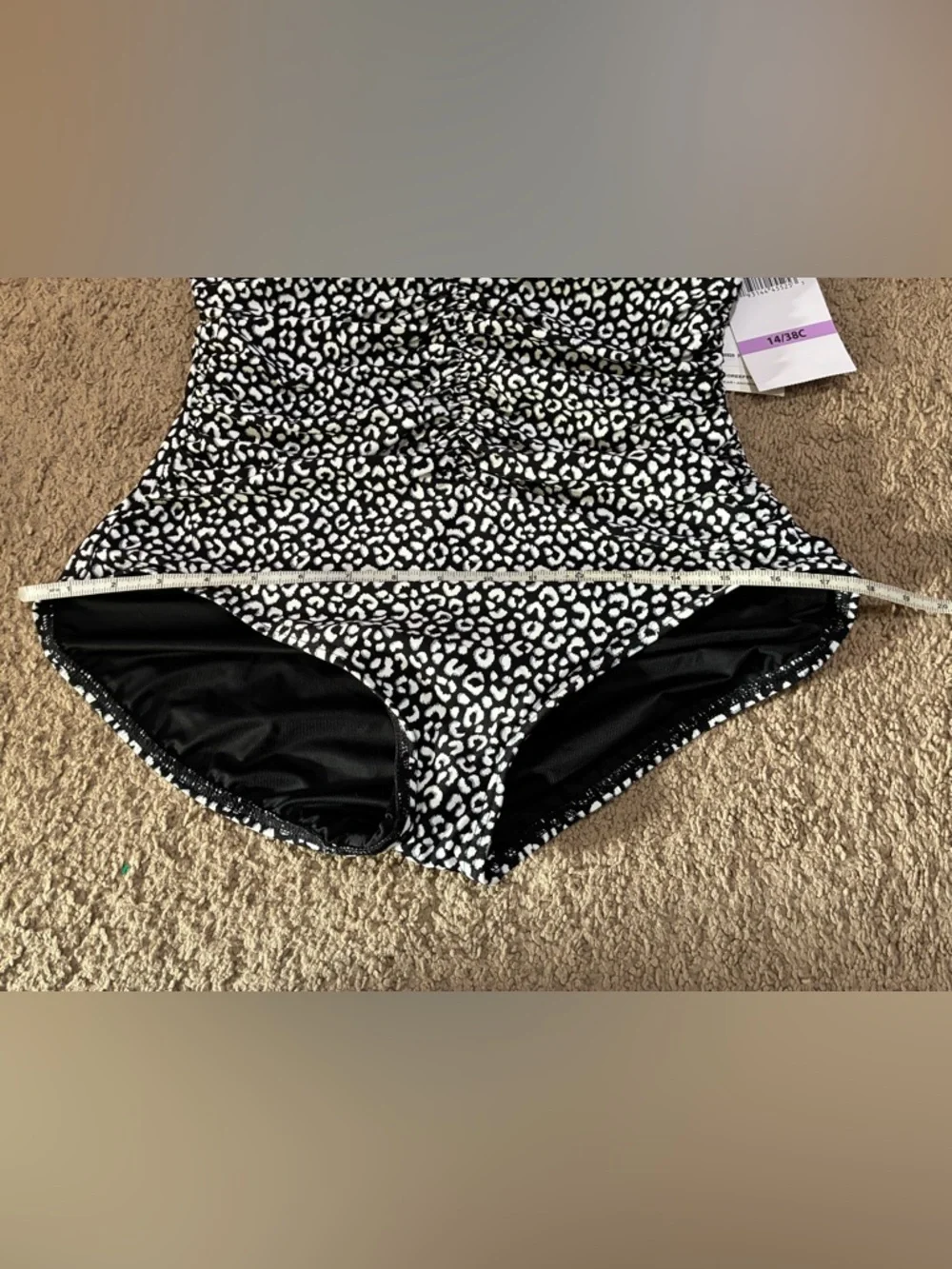 COCO REEF Contours Black Villa Cheetah Solitaire V-Neck Shapewear Swim Sz 14/38C - Picture 12 of 14